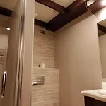 Hotel De 2*