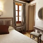 Hotel De 2*